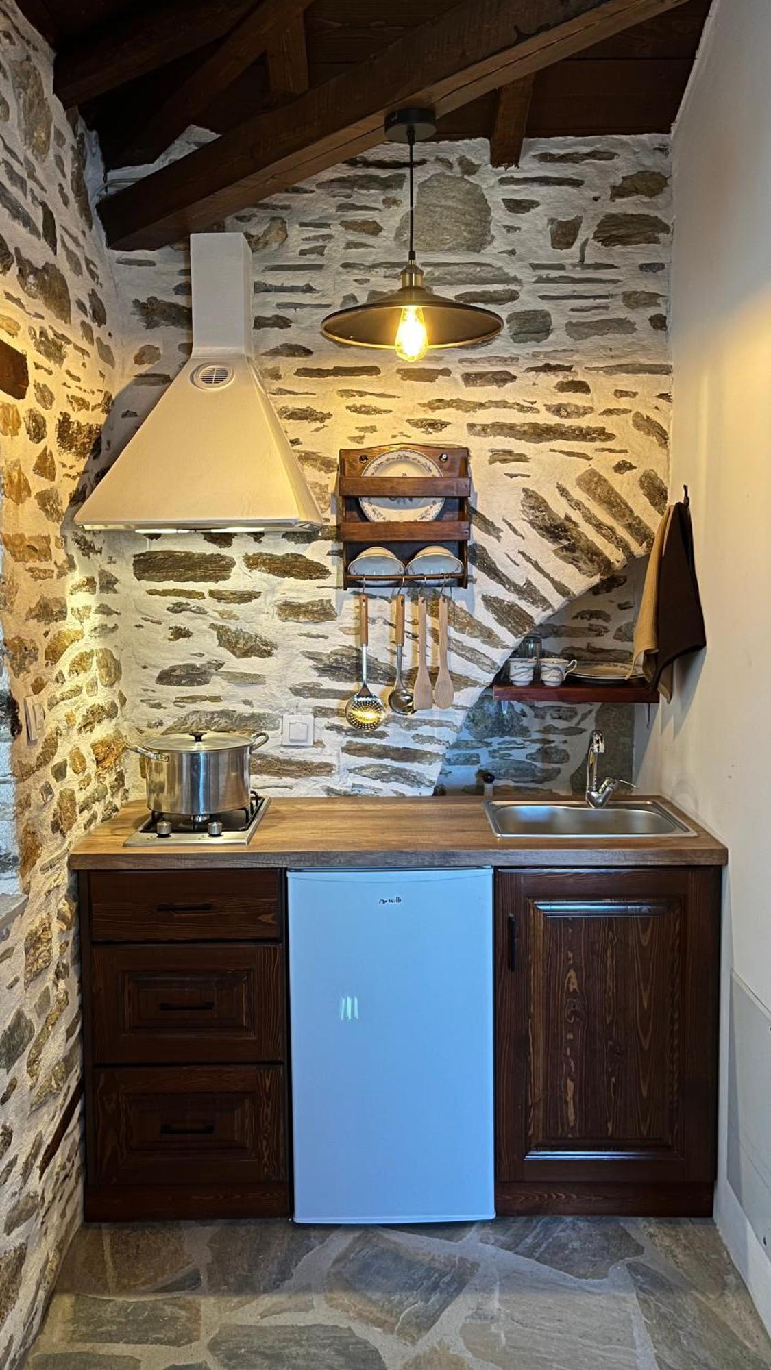 San Lorenzo Cottage - Παραδοσιακά Πέτρινα Δωμάτια Agios Lavrentios Exterior photo