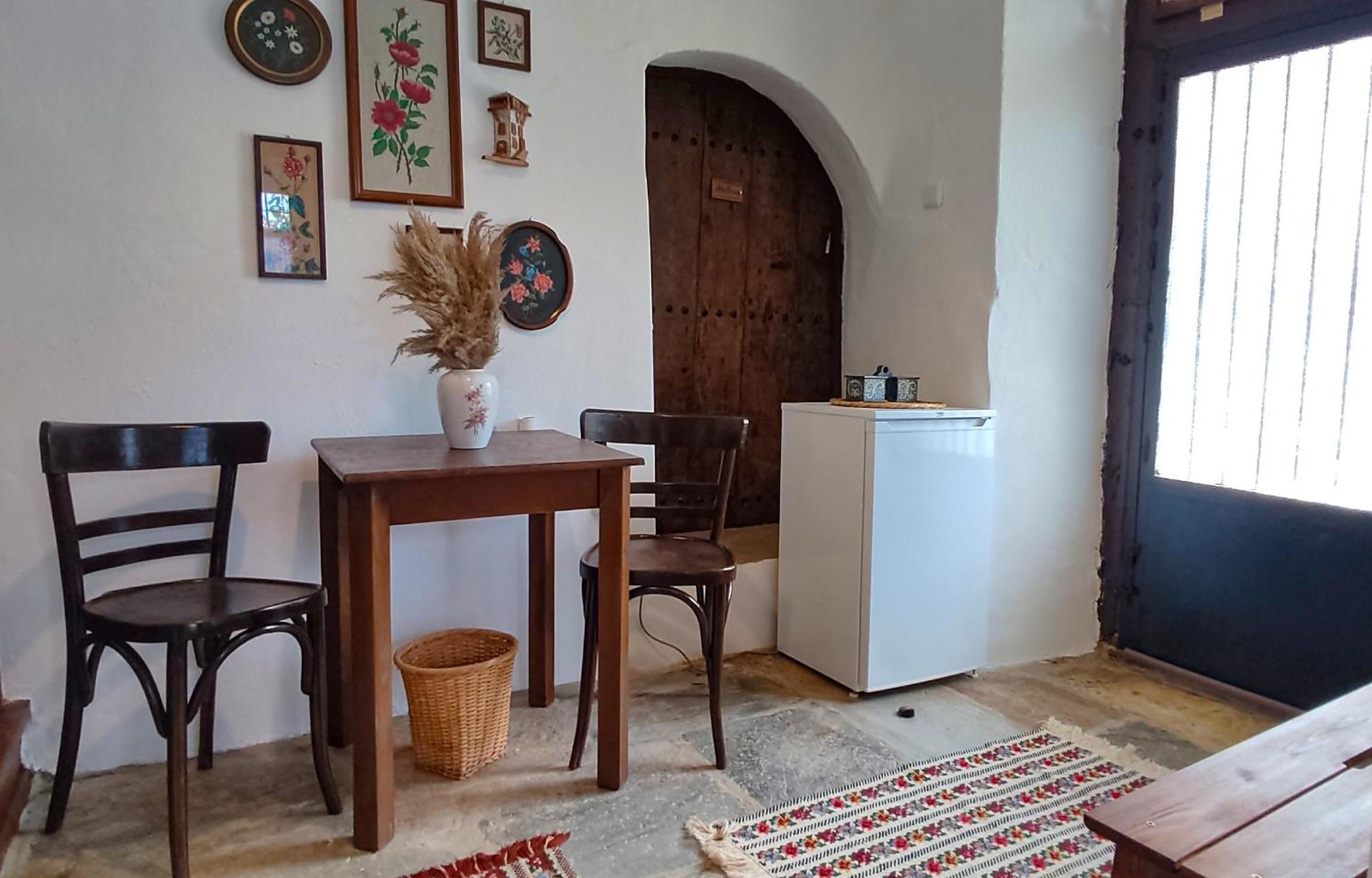 San Lorenzo Cottage - Παραδοσιακά Πέτρινα Δωμάτια Agios Lavrentios Exterior photo